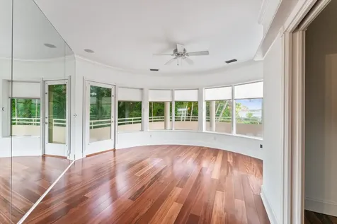 49 W High Point Road Sewalls Point FL 34996