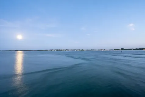 49 W High Point Road Sewalls Point FL 34996