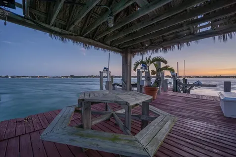 49 W High Point Road Sewalls Point FL 34996