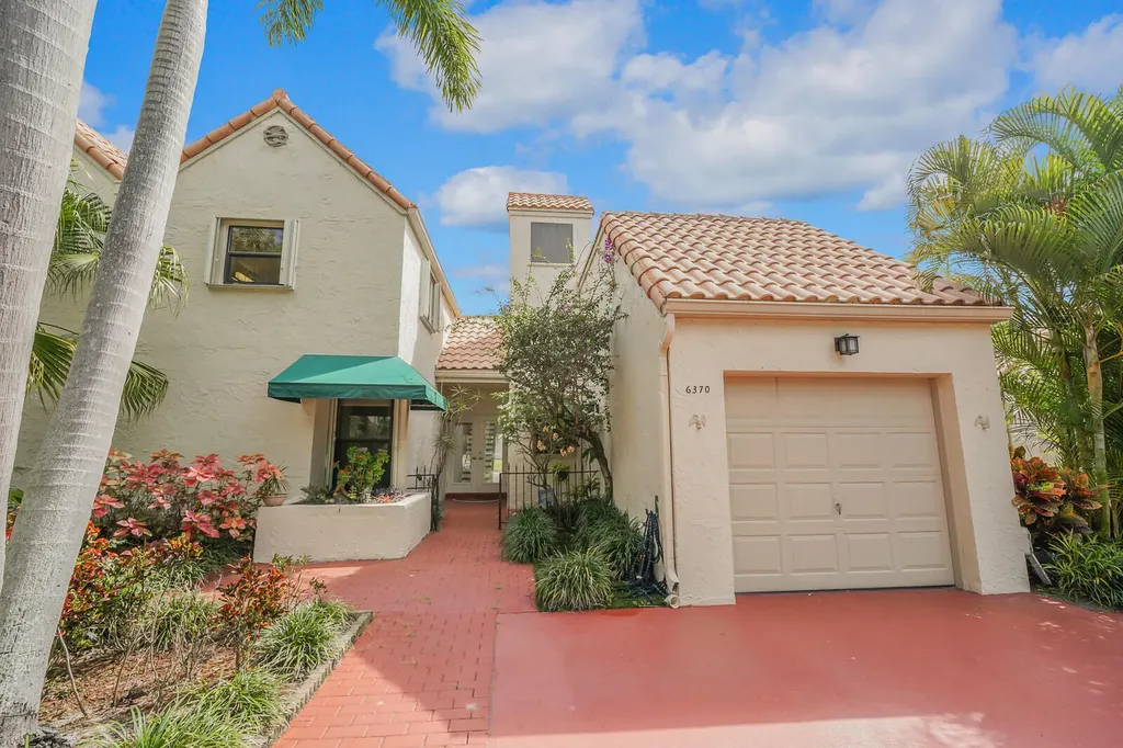 6370 Via Tierra Boca Raton FL 33433