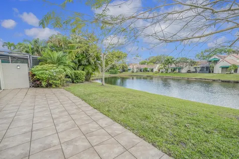 6370 Via Tierra Boca Raton FL 33433