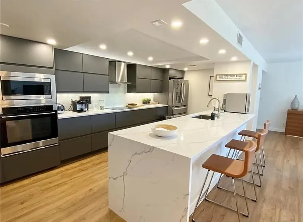 950 Egret Circle Delray Beach FL 33444
