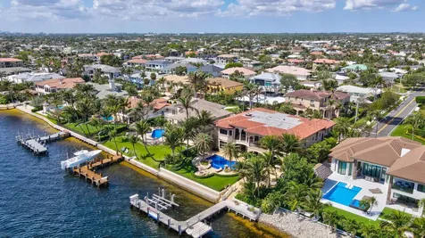 3870 Ne 31st Avenue Lighthouse Point FL 33064