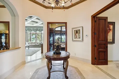 3870 Ne 31st Avenue Lighthouse Point FL 33064