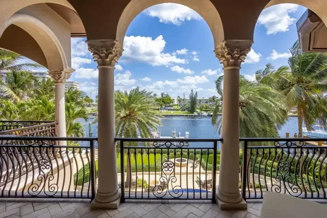 3870 Ne 31st Avenue Lighthouse Point FL 33064
