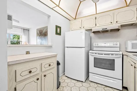 105 Brighton C Boca Raton FL 33434