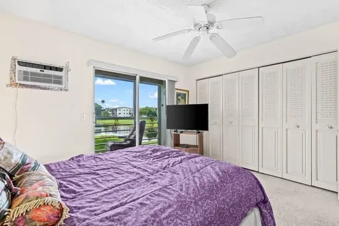 105 Brighton C Boca Raton FL 33434