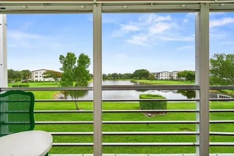 105 Brighton C Boca Raton FL 33434