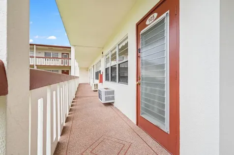 105 Brighton C Boca Raton FL 33434