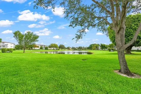105 Brighton C Boca Raton FL 33434