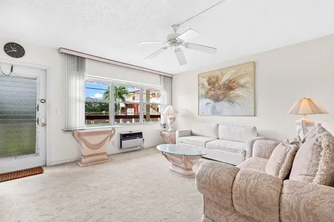 105 Brighton C Boca Raton FL 33434