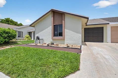 9667 Sunny Isle Circle Boca Raton FL 33428