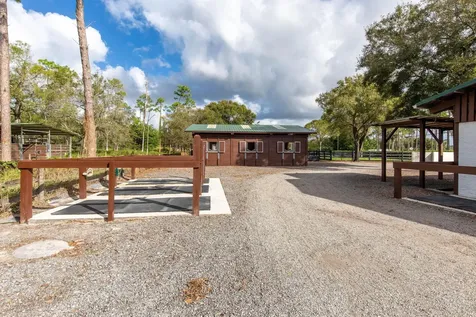 13529 E Citrus Drive Loxahatchee Groves FL 33470