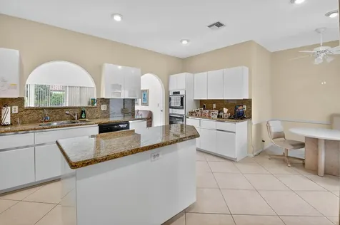 6390 Via Rosa Boca Raton FL 33433