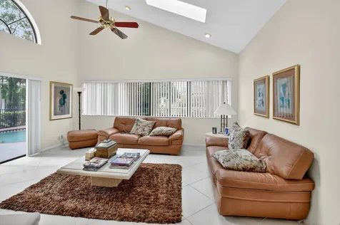 6390 Via Rosa Boca Raton FL 33433