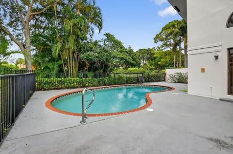 6390 Via Rosa Boca Raton FL 33433