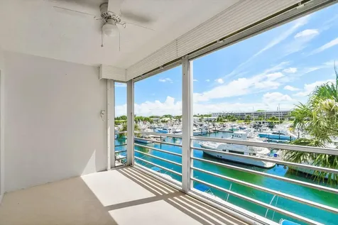 29 Yacht Club Drive North Palm Beach FL 33408