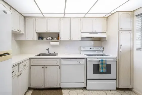 29 Yacht Club Drive North Palm Beach FL 33408