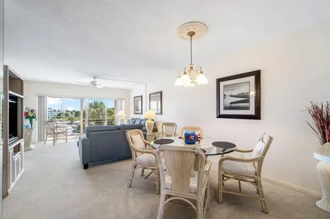 29 Yacht Club Drive North Palm Beach FL 33408
