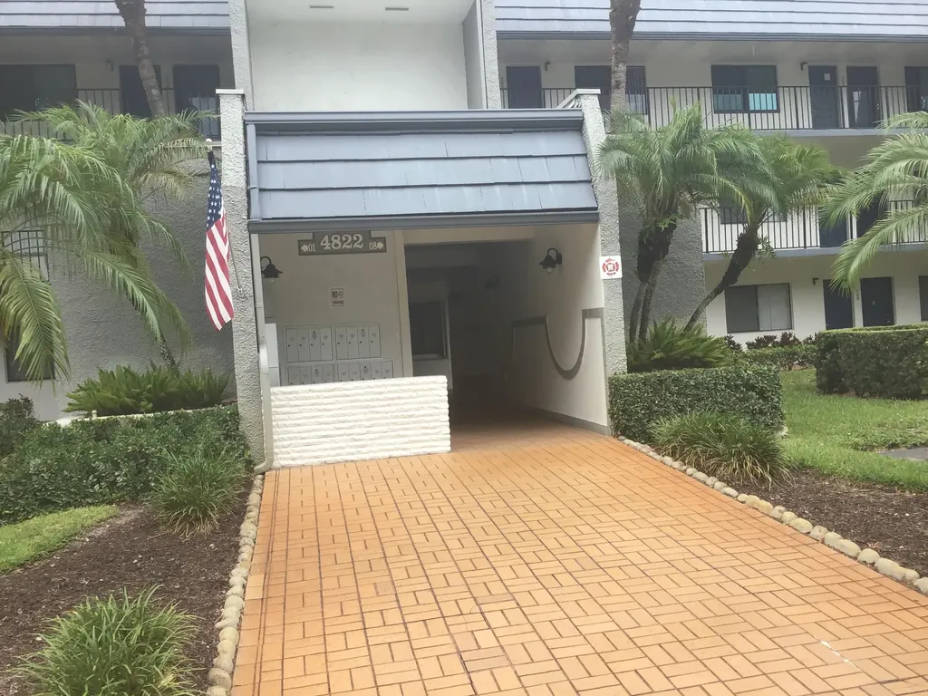 4822 Esedra Court Lake Worth FL 33467