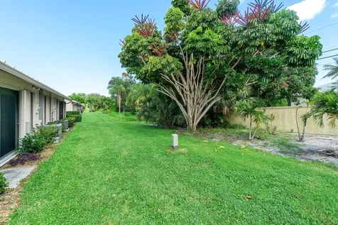 7711 Se Sugar Sand Circle Hobe Sound FL 33455