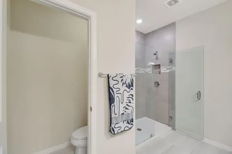 2138 Appleton Circle Oakland Park FL 33309