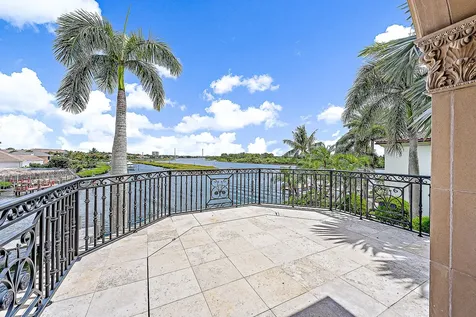 209 Commodore Drive Jupiter FL 33477