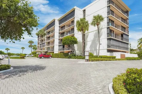 225 Beach Road Tequesta FL 33469