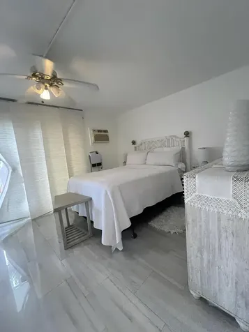 49 Mansfield B Boca Raton FL 33434