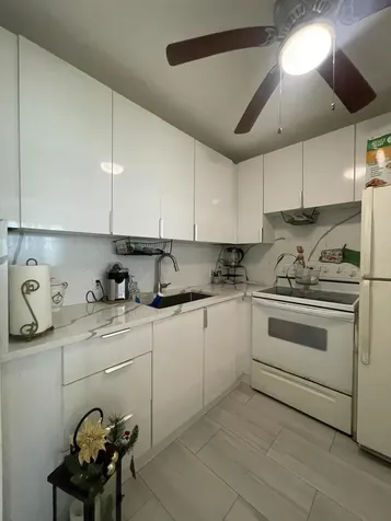 49 Mansfield B Boca Raton FL 33434