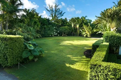 324 Eden Road Palm Beach FL 33480