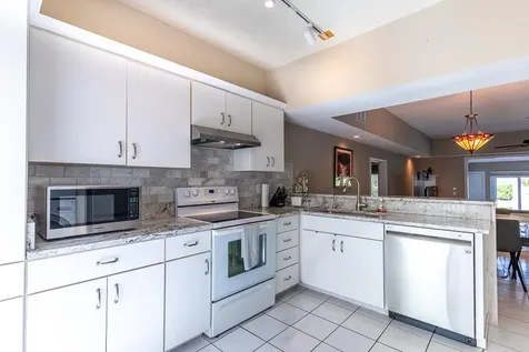 3320 Se Sandpiper Circle Port Saint Lucie FL 34952