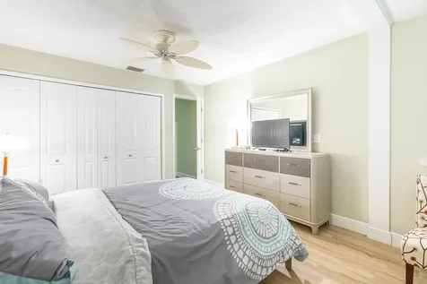 3320 Se Sandpiper Circle Port Saint Lucie FL 34952