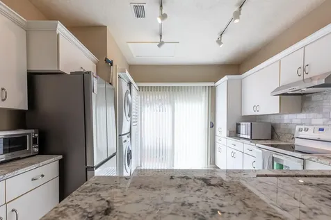 3320 Se Sandpiper Circle Port Saint Lucie FL 34952
