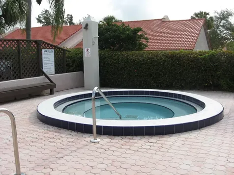 3320 Se Sandpiper Circle Port Saint Lucie FL 34952