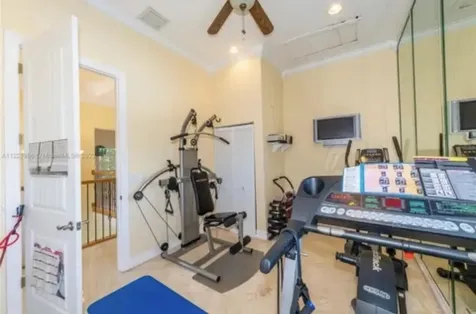423 Ne 3rd Street Pompano Beach FL 33060
