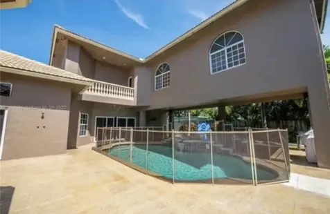 423 Ne 3rd Street Pompano Beach FL 33060