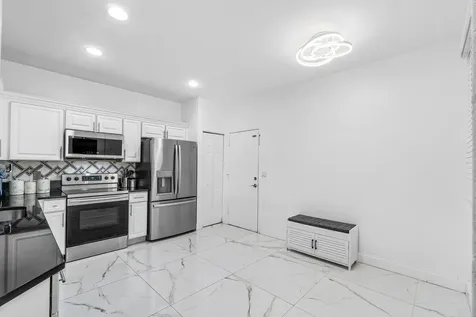 2196 Oakmont Drive Riviera Beach FL 33404