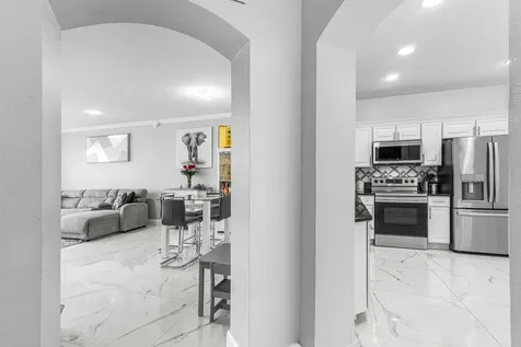 2196 Oakmont Drive Riviera Beach FL 33404