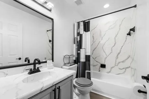 2196 Oakmont Drive Riviera Beach FL 33404