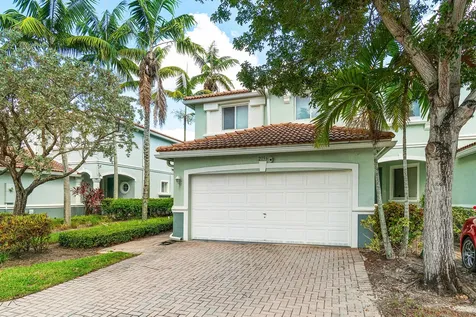 2196 Oakmont Drive Riviera Beach FL 33404