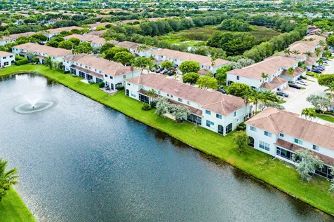 2196 Oakmont Drive Riviera Beach FL 33404