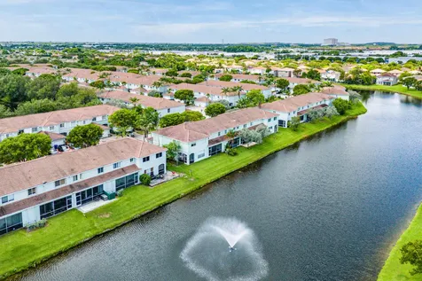 2196 Oakmont Drive Riviera Beach FL 33404