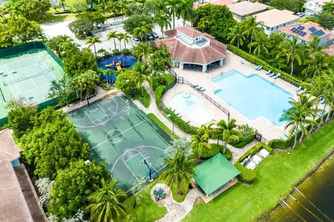 2196 Oakmont Drive Riviera Beach FL 33404