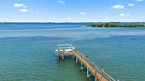 14 Herons Nest Sewalls Point FL 34996