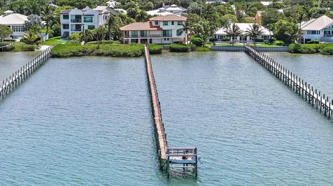 14 Herons Nest Sewalls Point FL 34996