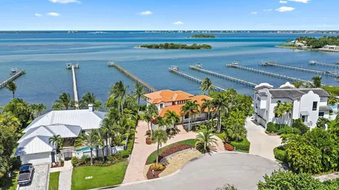 14 Herons Nest Sewalls Point FL 34996