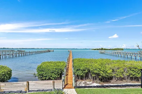 14 Herons Nest Sewalls Point FL 34996