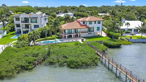 14 Herons Nest Sewalls Point FL 34996