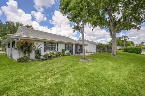 6497 Casabella Lane Boca Raton FL 33433